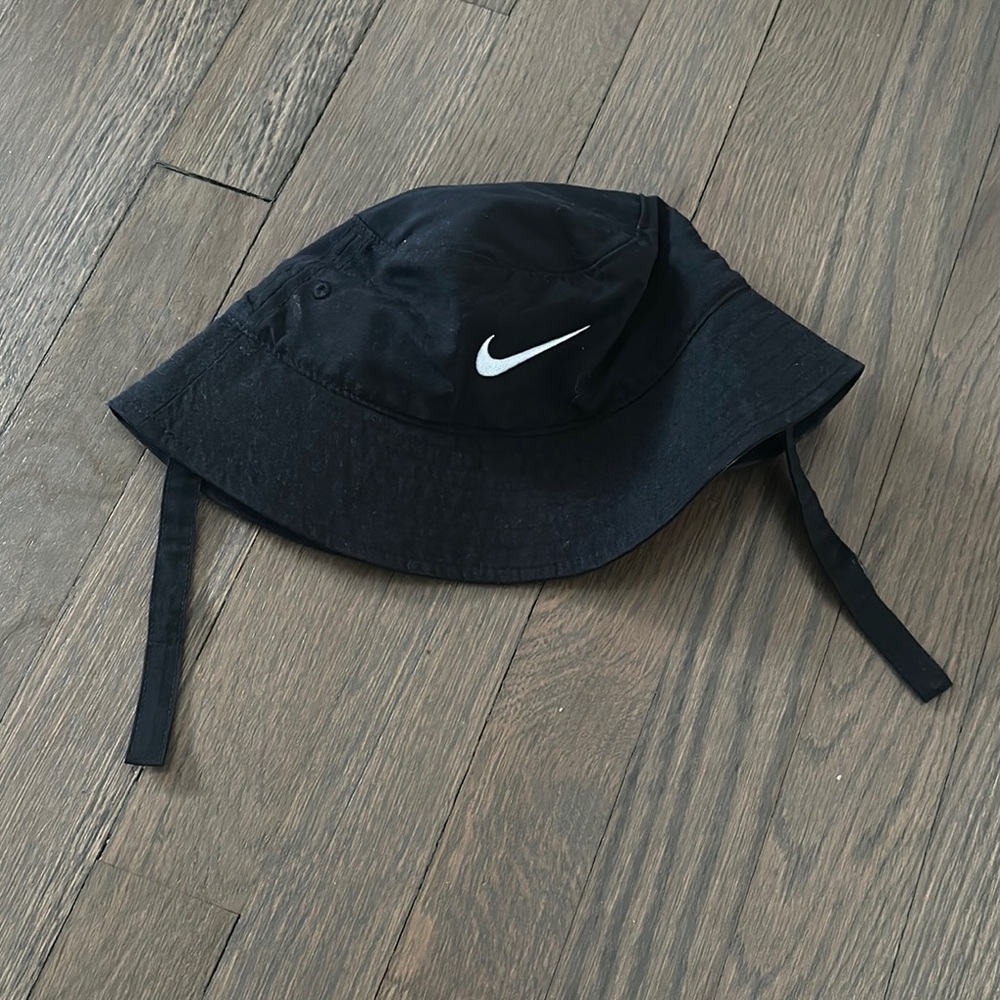 Nike Black Bucket Hat